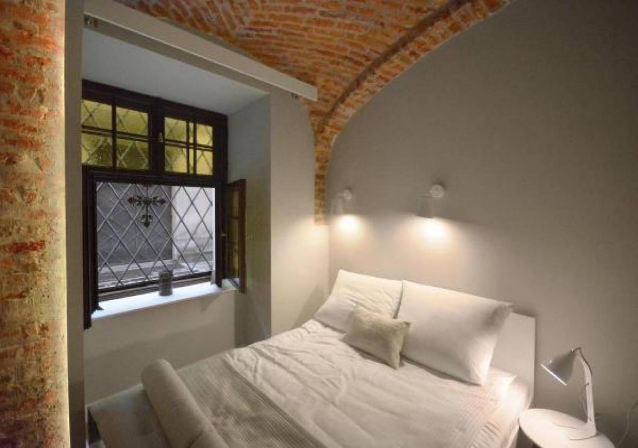 Around Market Square Apartments Cracovia Habitación foto