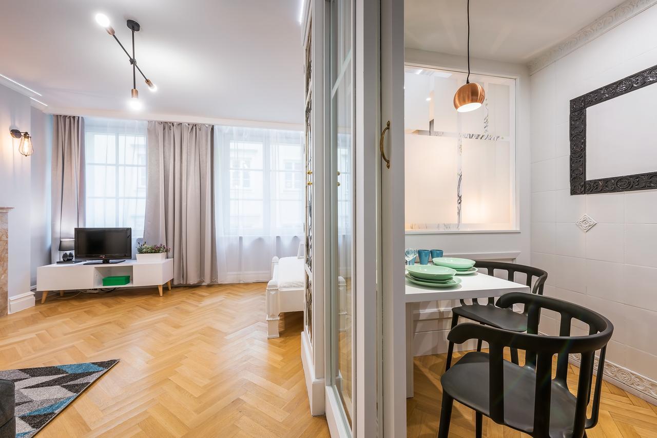 Around Market Square Apartments Cracovia Exterior foto